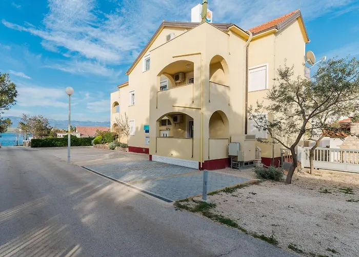 Partelj 4 By Interhome * 维尔